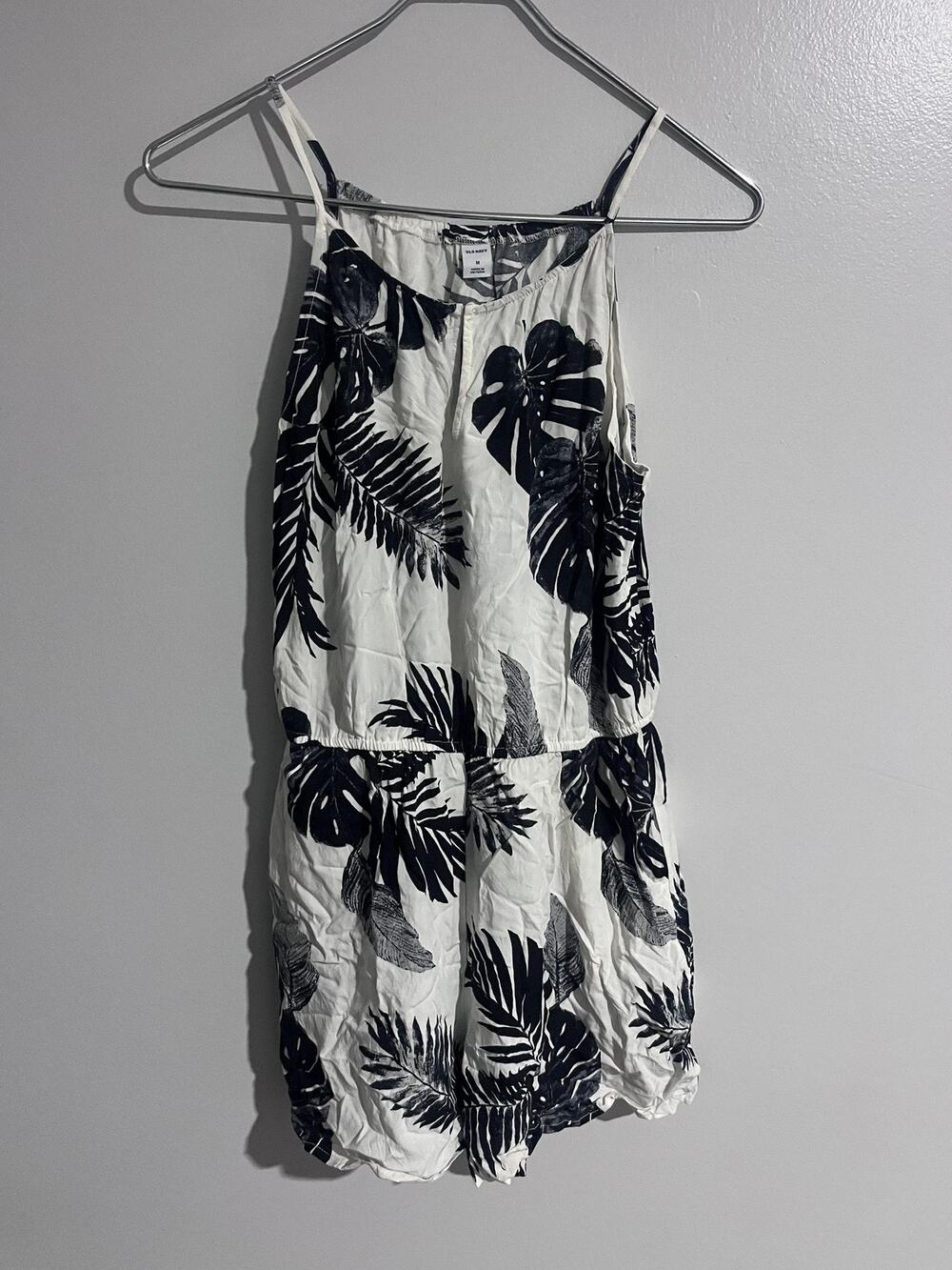 Old Navy Romper Womens M White Floral Sleeveless Elastic Waist High Neck